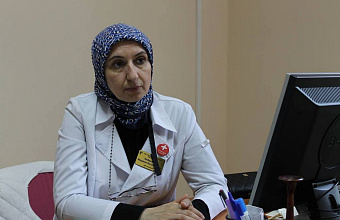 Волонтеры-медики организовали выездной прием пациентов в Шамильском районе