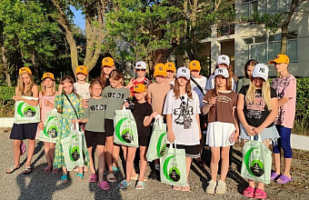 Сотрудники Карабудахкентского центра провели благотворительную акцию в лагере «Солнечный берег» для детей из Курска