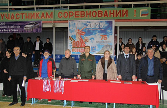 В Избербаше прошла военно-спортивная игра при поддержке «Единой России»