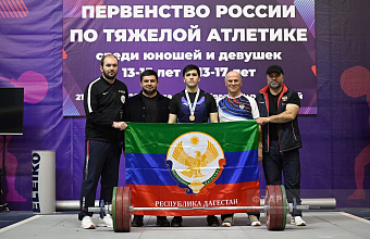 Тяжелоатлет Изамутдин Абдулаев стал призером Первенства России
