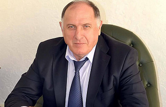 Абдулмуслим Абдулмуслимов поздравил мусульман Дагестана с праздником Курбан-байрам