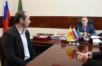 Вице-спикер парламента Дагестана Камил Давдиев провел прием граждан