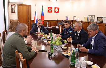 Герои России посетили Буйнакск в рамках проекта «Вахта Героев Отечества»