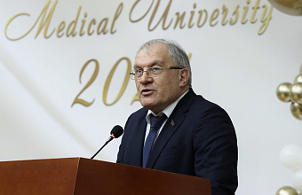 Выпускникам педиатрического факультета Даггосмедуниверситета вручили дипломы