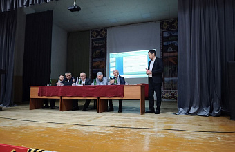 Воспитательную работу среди несовершеннолетних Кумторкалинского района обсудили с родителями школьников