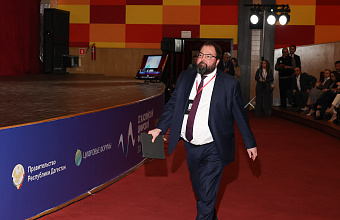 Глава Минцифры России заявил об отсутствии проблем со связью в Дагестане