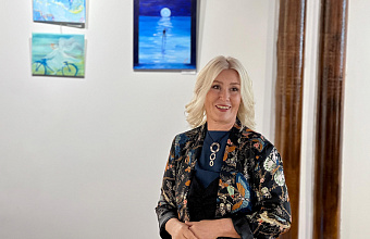 В Дербенте проходит выставка художницы из Санкт-Петербурга