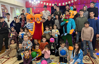 Студенты Автодора посетили Социально-реабилитационный центр для несовершеннолетних