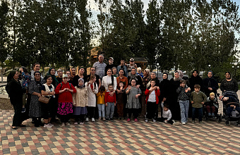 Депутат НС РД Хаджимурад Маллаев оказал финансовую помощь для поездки в Динопарк детей с ОВЗ