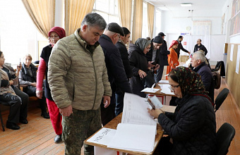 Сотрудники военного комиссариата Кайтагского и Дахадаевского районов проголосовали на выборах президента России