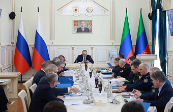 Сергей Меликов провел заседание Антитеррористичеcкой комиссии в РД