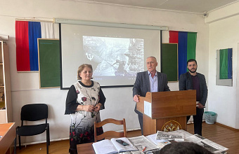 Автомобильно-дорожный колледж присоединился к республиканской акции «Знамя Победы»