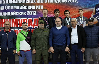 Махачкала приняла Всероссийский юношеский турнир по вольной борьбе