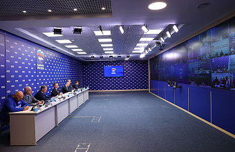 Секретарь Генсовета «Единой России» Владимир Якушев обозначил задачи региональным отделениям партии