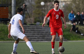 Дагестанский футболист оформил хет-трик за юношескую сборную России