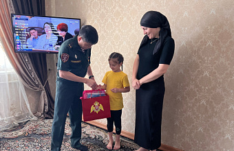 Дагестанские росгвардейцы присоединились к акции «Собери ребенка в школу»