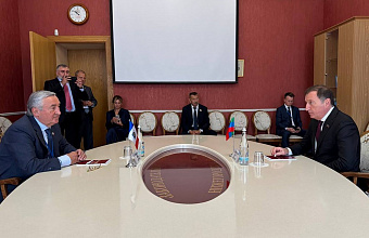 Спикер парламента Дагестана и Новгородской областной думы обсудили перспективы сотрудничества