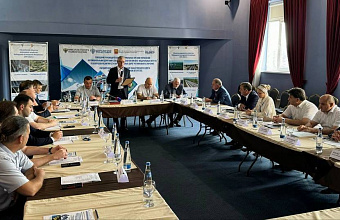 Министр транспорта Дагестана принял участие в межрегиональном совещании по вопросам развития дорог