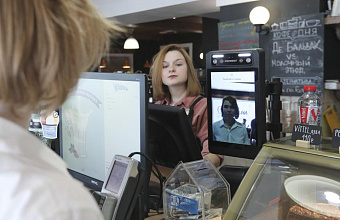 В РФ появится возможность оплаты лицом в торговых точках и общепитах