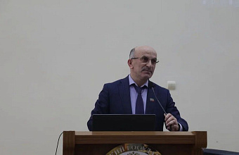 Эксперты и общественники Дагестана обсудили варианты сохранения у молодежи традиционных ценностей и патриотизма