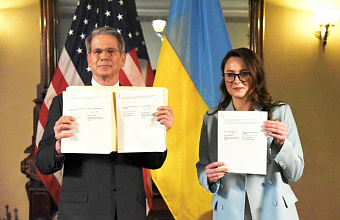 Вне закона: как Украина стала 51-м штатом США в обход собственной конституции