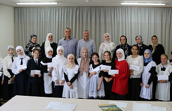 В Казбековском районе прошел конкурс плакатов «Город ангелов»