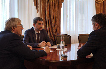 Жители Новолакского района обратились к главе Минэнерго РД с проблемами электроснабжения