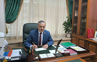 Нурбаганд Нурбагандов поздравил работников СМИ с Днем российской печати