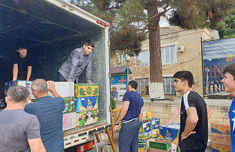 Партию гуманитарного груза отправили в зону СВО из Каякентского района