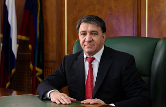 Джамбулат Салавов поздравил работников транспорта Махачкалы и анонсировал поставку новых автобусов