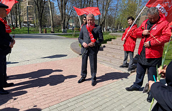 Дагестанские коммунисты отдали дань уважения героям космоса