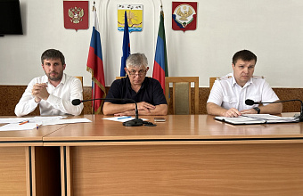 Василий Джамалов провел заседание АТК района