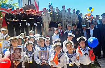 80-летие Победы в ВОВ торжественно отметили жители Гунибского района