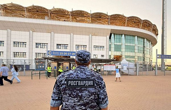 Росгвардейцы обеспечили правопорядок на футбольном матче в Каспийске