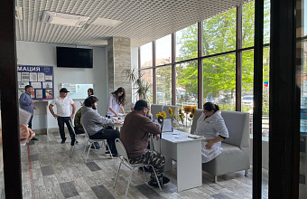 Работники Минздрава проводят диспансеризацию ветеранов СВО в Дагестане