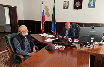 Отцу участника СВО в Чародинском районе помогли отремонтировать жилище