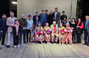 Азербайджанский театр открыл сезон в здании Лезгинского театра