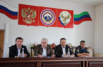 В Ахвахском районе прошло обсуждение подготовки к отопительному сезону