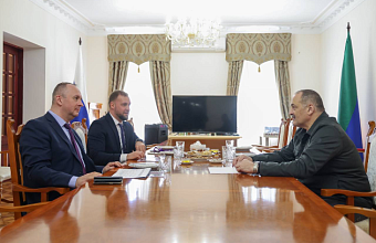 Глава Дагестана Сергей Меликов обсудил развитие авиасообщения с руководством Nordwind