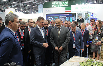 Джамаладин Гасанов: «Только за первый день форума было подписано соглашений на сумму 59,5 миллиардов рублей» 