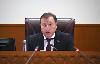 Заур Аскендеров призвал новый состав Молодежного парламента обеспечить преемственность традиций и приумножить накопленный опыт