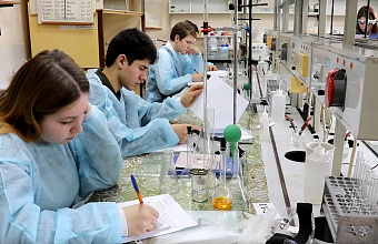 В Дагестане оказывают поддержку талантливым детям