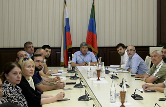 Руководство мэрии Дербента обсудило с предпринимателями низкую собираемость налогов