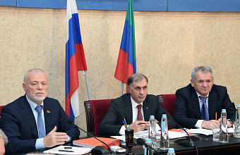 Депутаты парламента Дагестана выслушали предложения муниципалитетов о реформе местного самоуправления