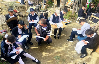 Для воспитанников ЦДО в Гунибском районе провели мастер-класс по изобразительному искусству