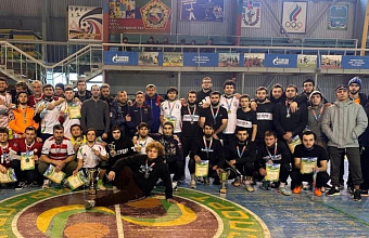 Избербаш принял Чемпионат Дагестана по футзалу