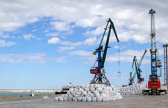 Перевалка грузов в морском порту Махачкалы упала на 6%