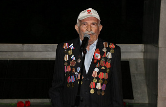 В День памяти и скорби провели акцию «Свеча памяти» в Казбековском районе