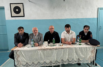 В школах Хасавюрта продолжаются мероприятия по предупреждению наркомании