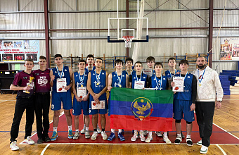 Команда баскетболистов из Кизляра выиграла турнир в Краснодарском крае
